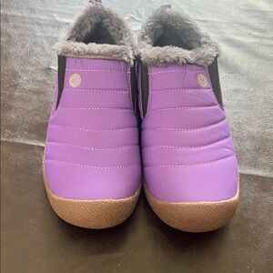 Cozy Women's Winter Boots in Purple